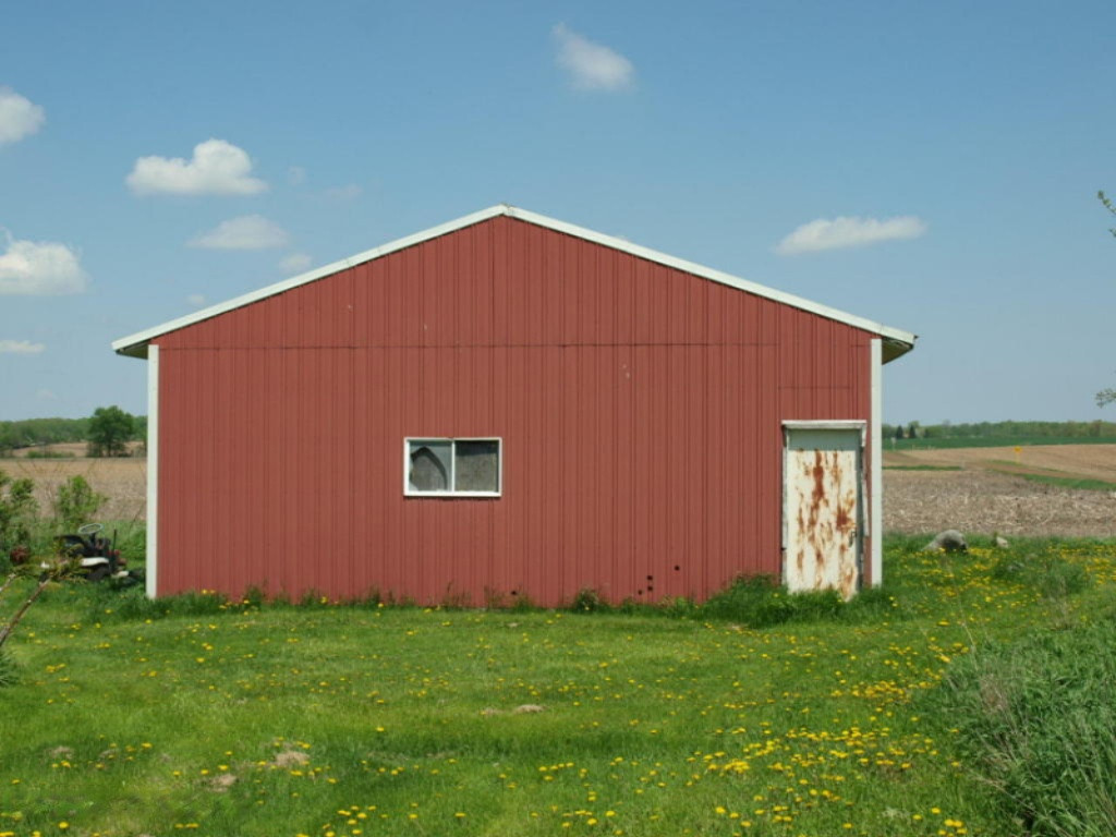 7704 South Alger Road Perrinton, MI 48871 - Photo 24 of 37 20180516210054976347000000-o