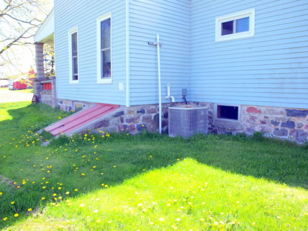 7704 South Alger Road Perrinton, MI 48871 - Photo 27 of 37 20180516210101884949000000-o