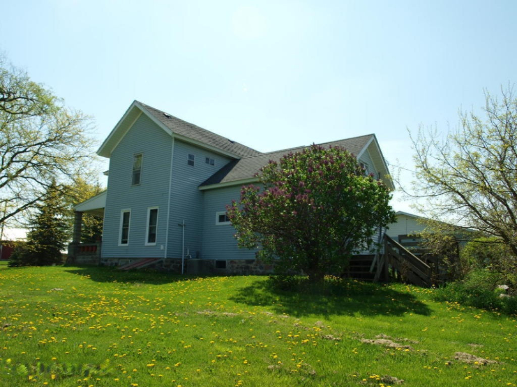 7704 South Alger Road Perrinton, MI 48871 - Photo 6 of 37 20180516205956925095000000-o