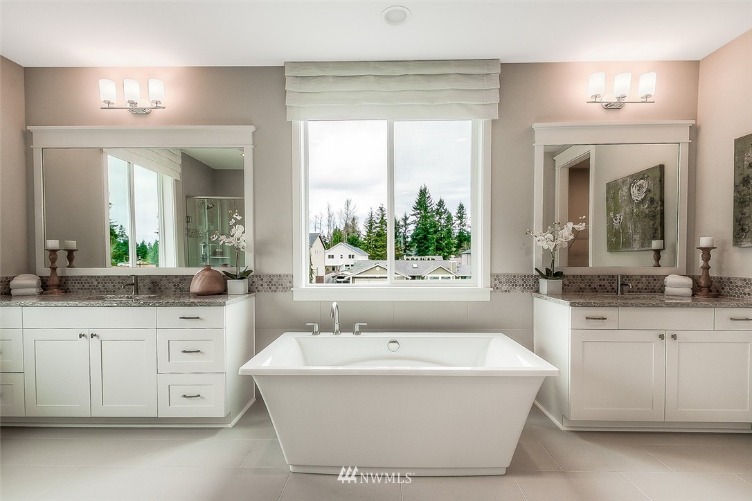 257 Graham Avenue Southeast Renton, WA 98059 - Photo 11 of 20 Gallery Image 11