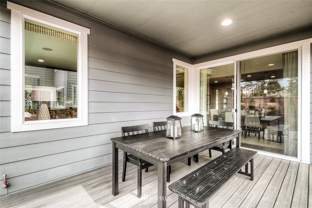 257 Graham Avenue Southeast Renton, WA 98059 - Photo 9 of 20 Gallery Image 9