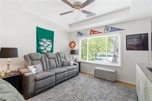 $825,000 | 4801 Northwest 87th Street, Kansas City, MO 64154