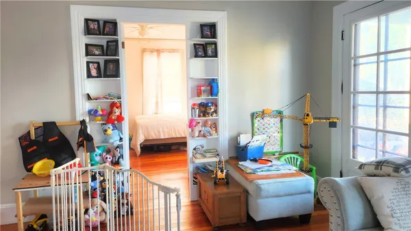 $1,750 | 309 Carrington Avenue, Unit 2, Woonsocket, RI 02895