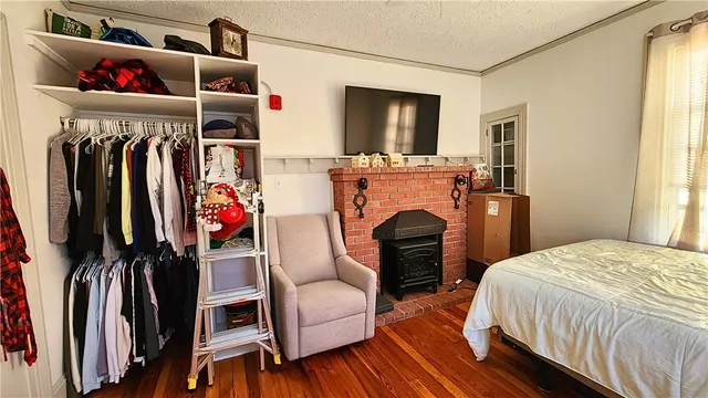 $1,750 | 309 Carrington Avenue, Unit 2, Woonsocket, RI 02895