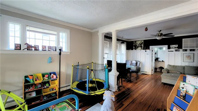 $1,750 | 309 Carrington Avenue, Unit 2, Woonsocket, RI 02895