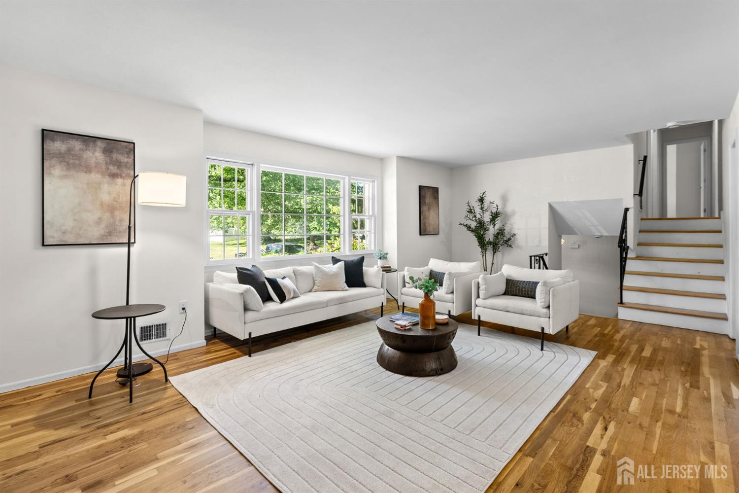 17 Meredith Road Edison, NJ 08817 - Photo 6 of 37