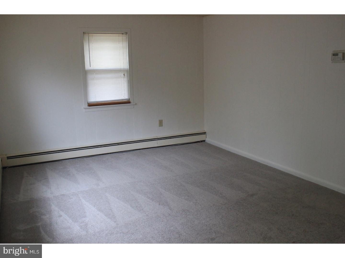 40 Hartford Road Delran, NJ 08075 - Photo 5 of 12