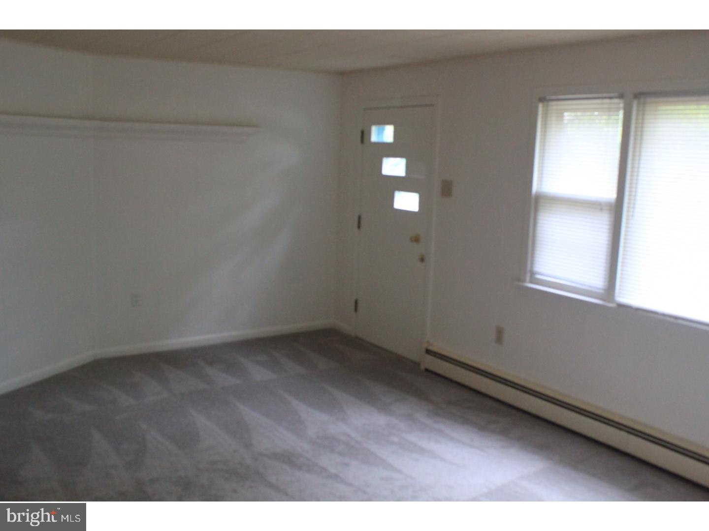 40 Hartford Road Delran, NJ 08075 - Photo 6 of 12