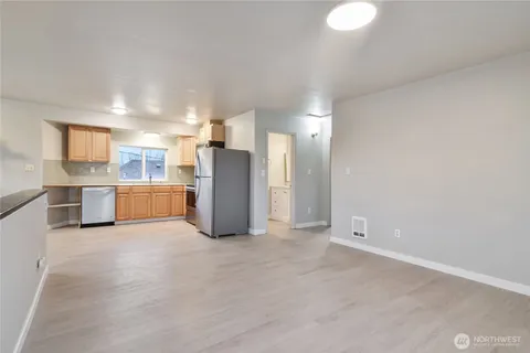 $620,000 | 122 South Baker Street, Mount Vernon, WA 98273