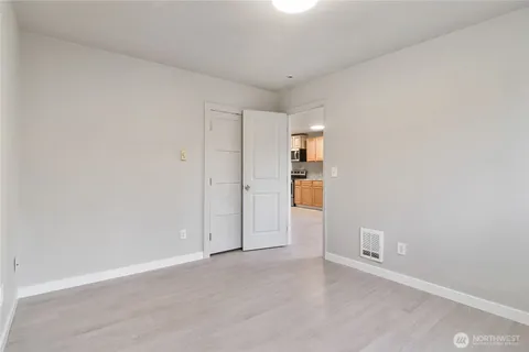 $620,000 | 122 South Baker Street, Mount Vernon, WA 98273