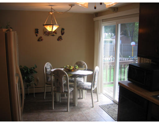 24 Shepherd Drive Springfield, MA 01129 - Photo 2 of 12 Gallery Image 2