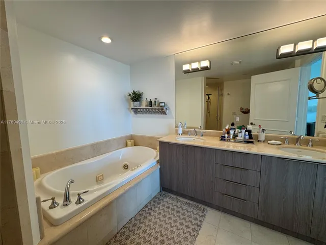 $8,500 | Lauderdale Beach, Fort Lauderdale, FL 33305