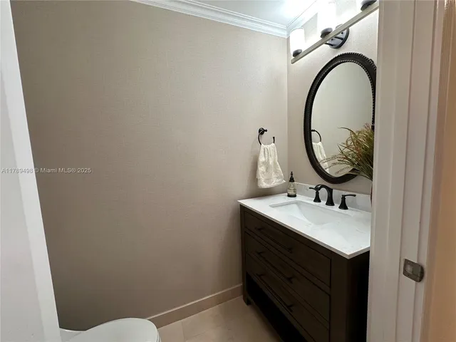 $8,500 | Lauderdale Beach, Fort Lauderdale, FL 33305