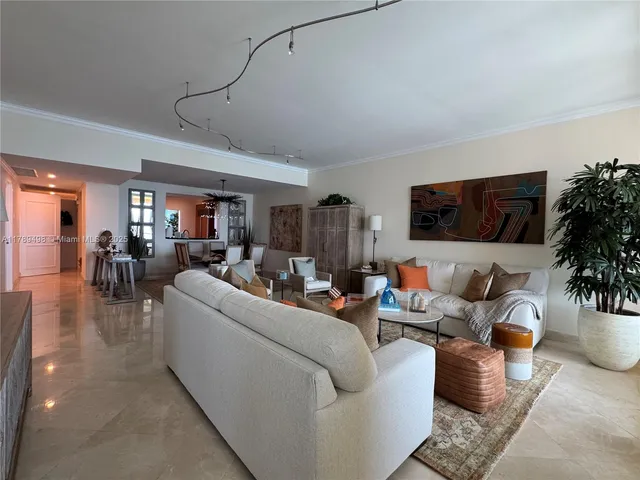 $8,500 | Lauderdale Beach, Fort Lauderdale, FL 33305