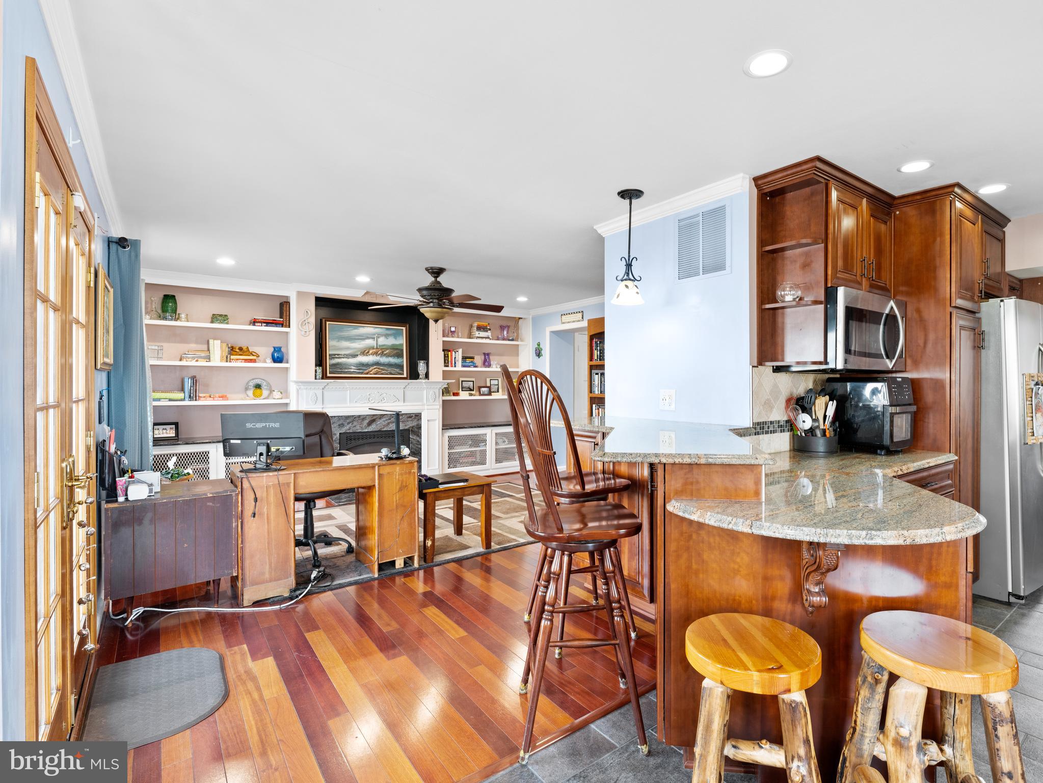 1009 Lamb Road Secane, PA 19018 - Photo 12 of 44
