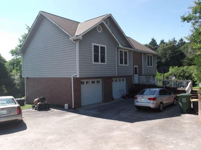 7737 Griffith Road Knoxville, TN 37938 - Photo 2 of 6 Griffith - Front 2