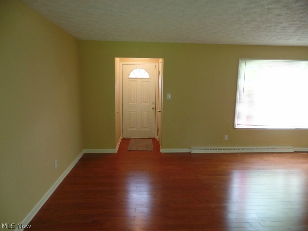 7553 Webster Road Cleveland, OH 44130 - Photo 9 of 16 Gallery Image 9