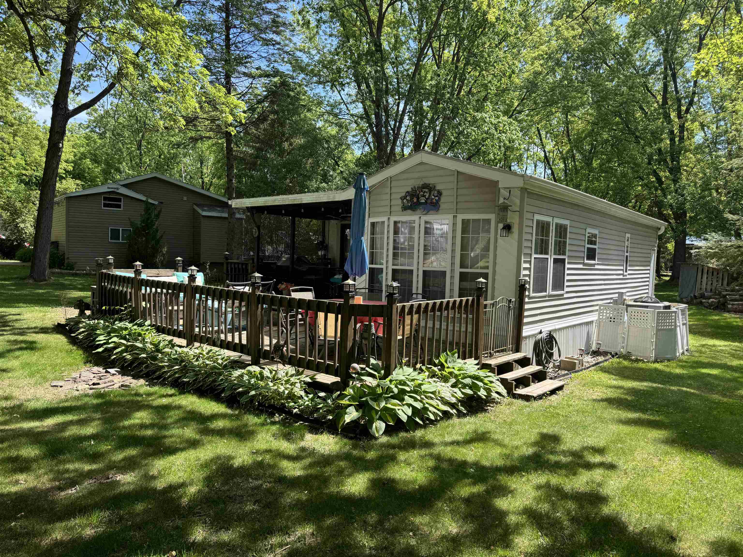 208 Hillside Road Edgerton, WI 53534 - Photo 1 of 45