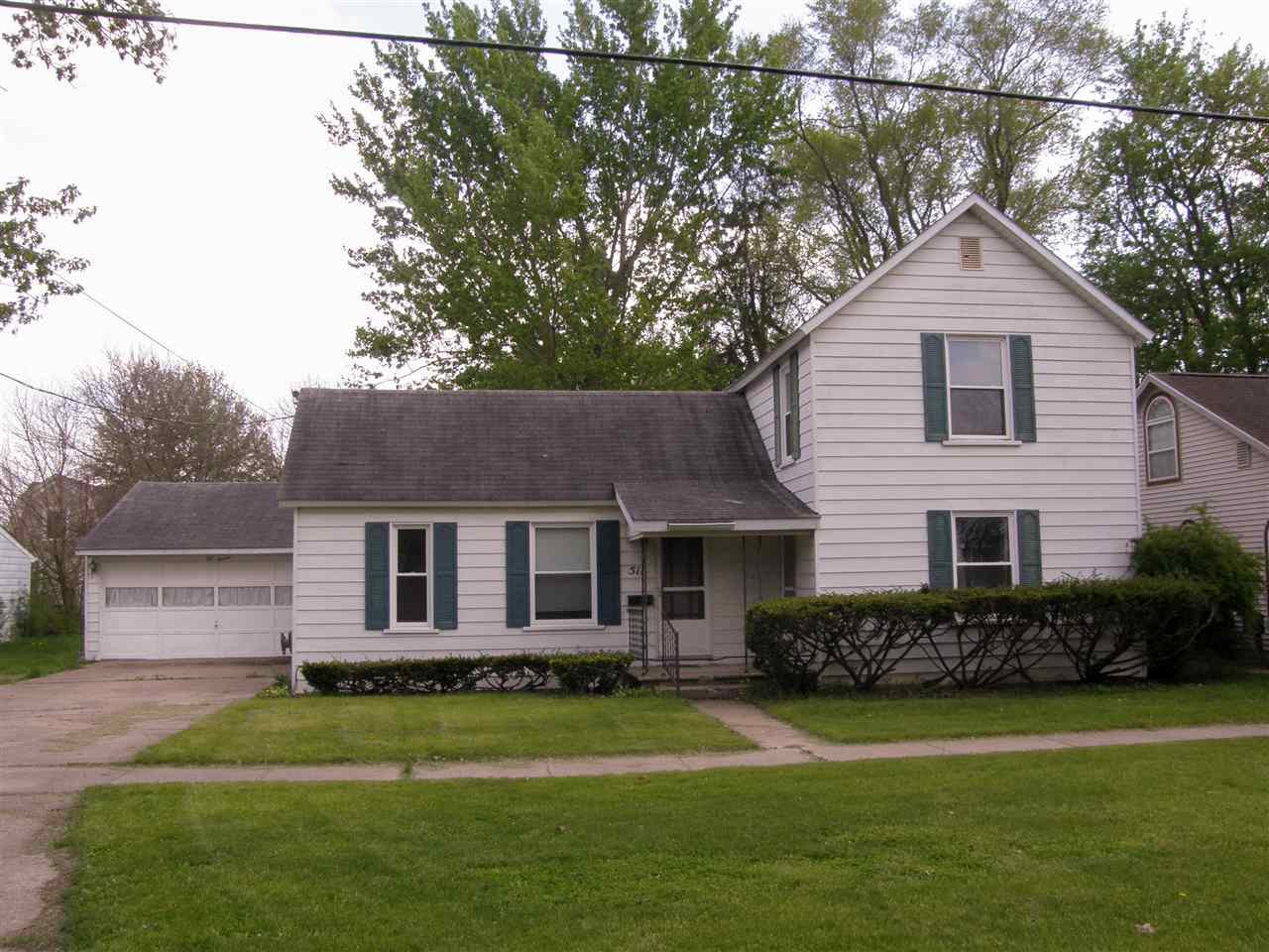 511 Lockwood Street Chesaning, MI 48616 - Photo 2 of 17