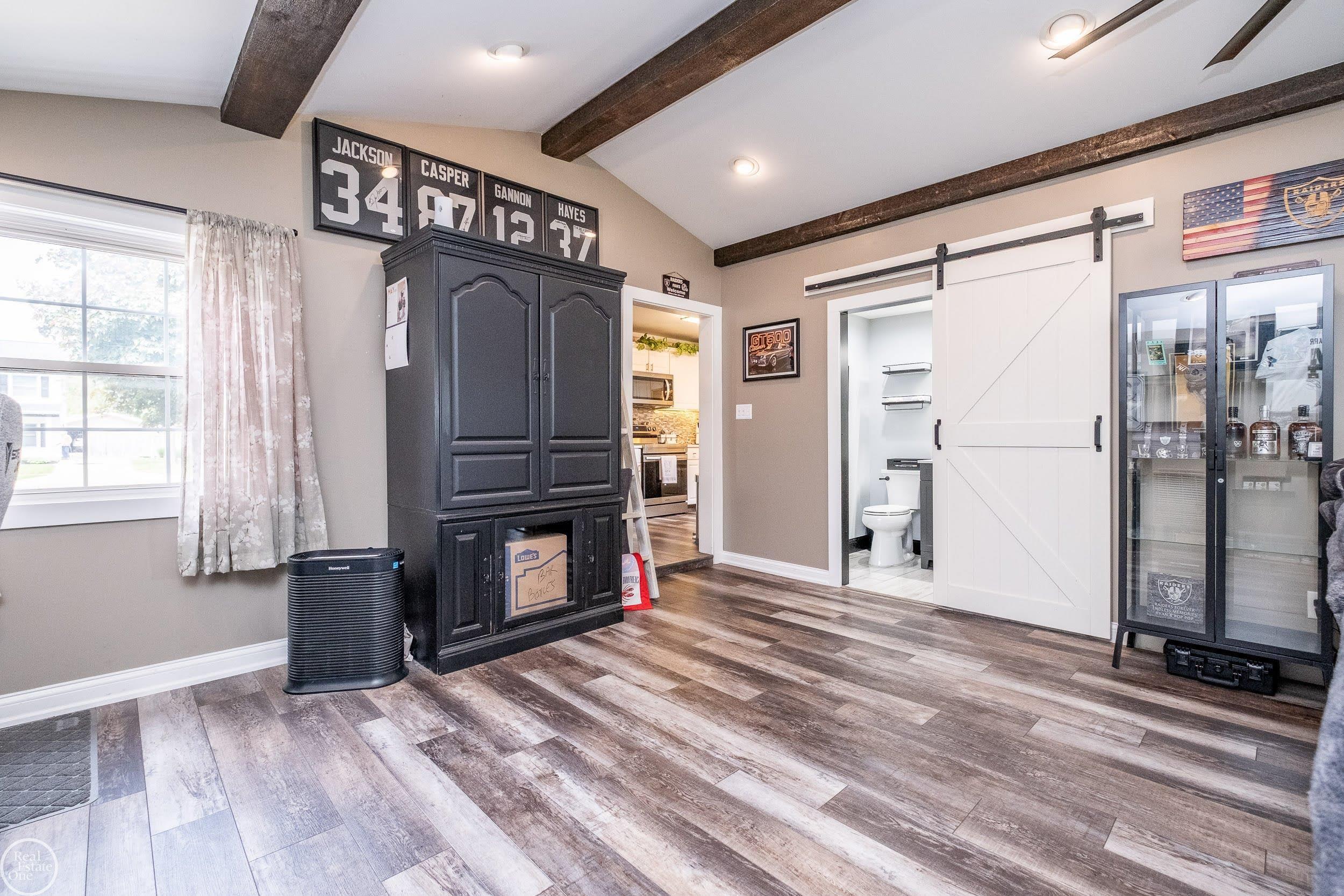 3227 Avon Manor Road Rochester Hills, MI 48307 - Photo 18 of 65 Gallery Image 18