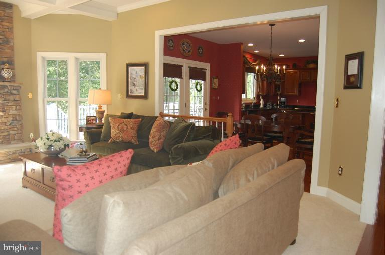 715 Hawkshead Road Lutherville-Timonium, MD 21093 - Photo 21 of 30 Family Room