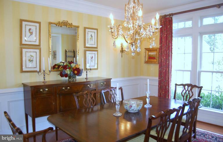 715 Hawkshead Road Lutherville-Timonium, MD 21093 - Photo 26 of 30 Dining Room