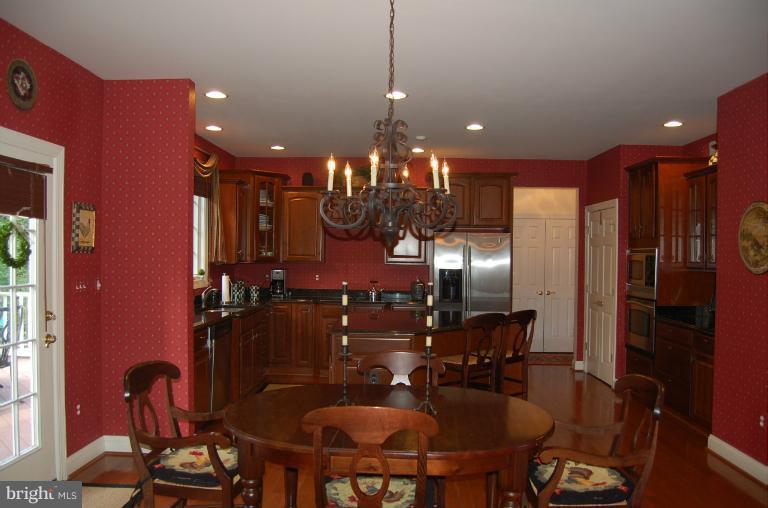 715 Hawkshead Road Lutherville-Timonium, MD 21093 - Photo 4 of 30 Kitchen