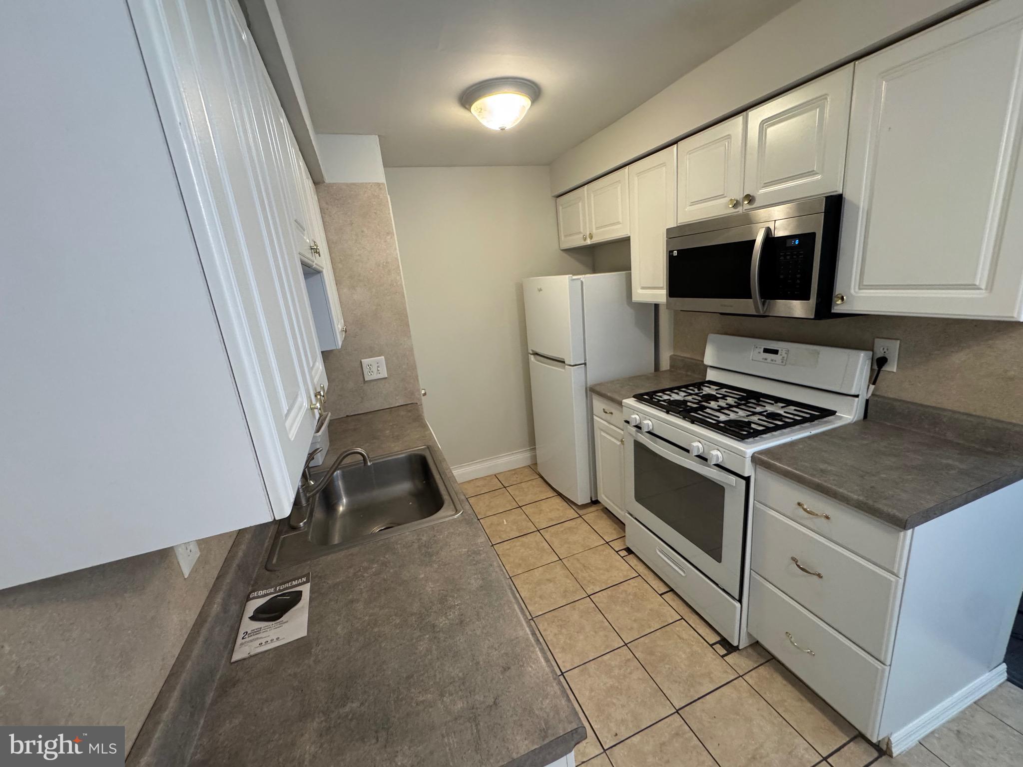 3627-00 Red Lion Road Philadelphia, PA 19154 - Photo 6 of 14