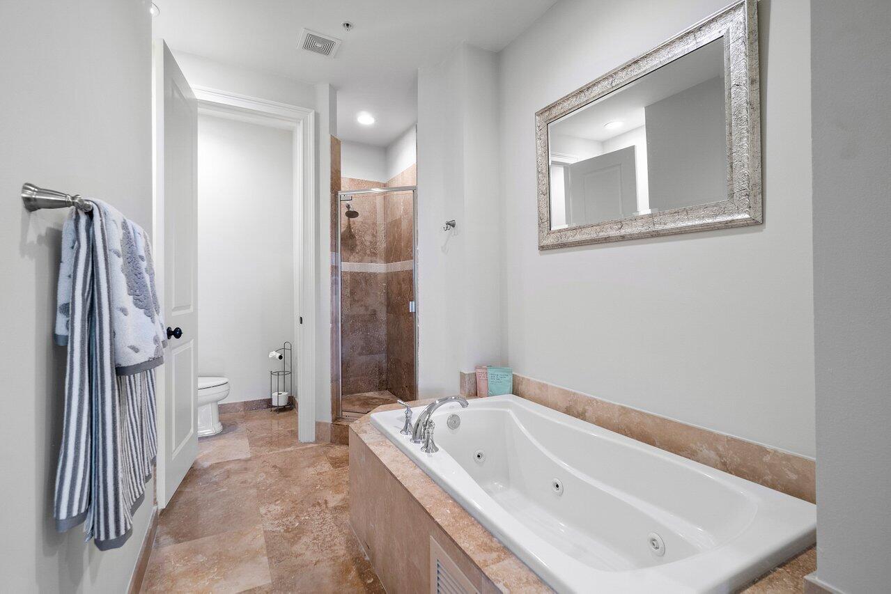 53 Via Floresta Drive Boca Raton, FL 33487 - Photo 17 of 30 53 Via Floresta, Boca Raton