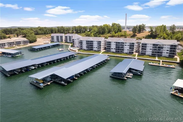 $399,900 | 18011 Blue Anchor Drive, Unit 123, Gravois Mills, MO 65037