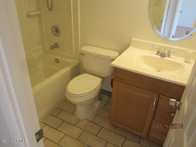 948 South Alma School Road, Unit 110 Mesa, AZ 85210 - Photo 11 of 13 IMG_8220