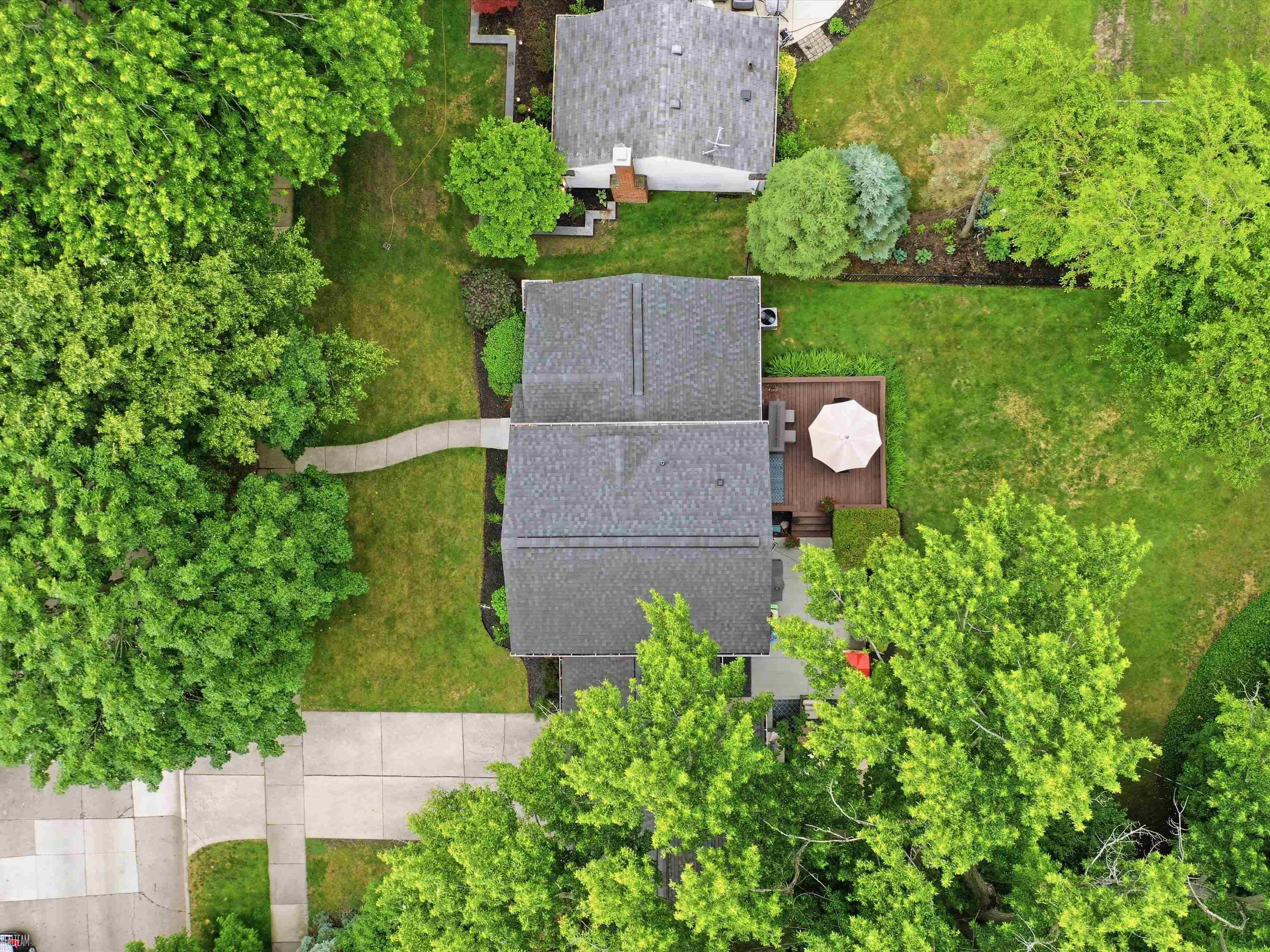 2622 Bembridge Road Royal Oak, MI 48073 - Photo 43 of 46
