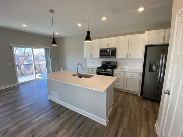 $3,625 | 9257 4th Street North, Lake Elmo, MN 55042