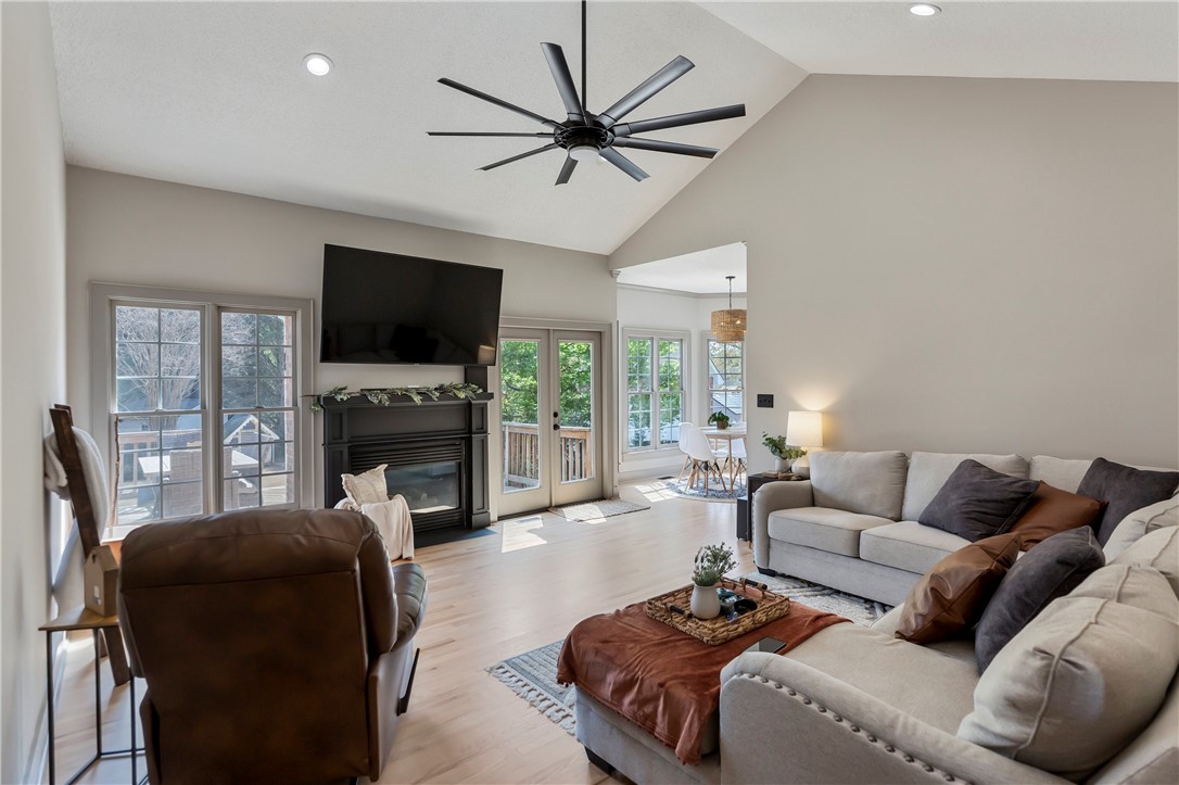 106 Engram Lane Anderson, SC 29621 - Photo 13 of 27 Living Rm