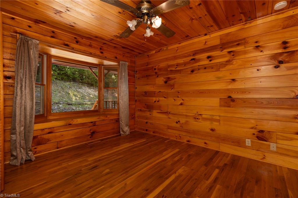 615 Phillips Gap Road Purlear, NC 28665 - Photo 30 of 50