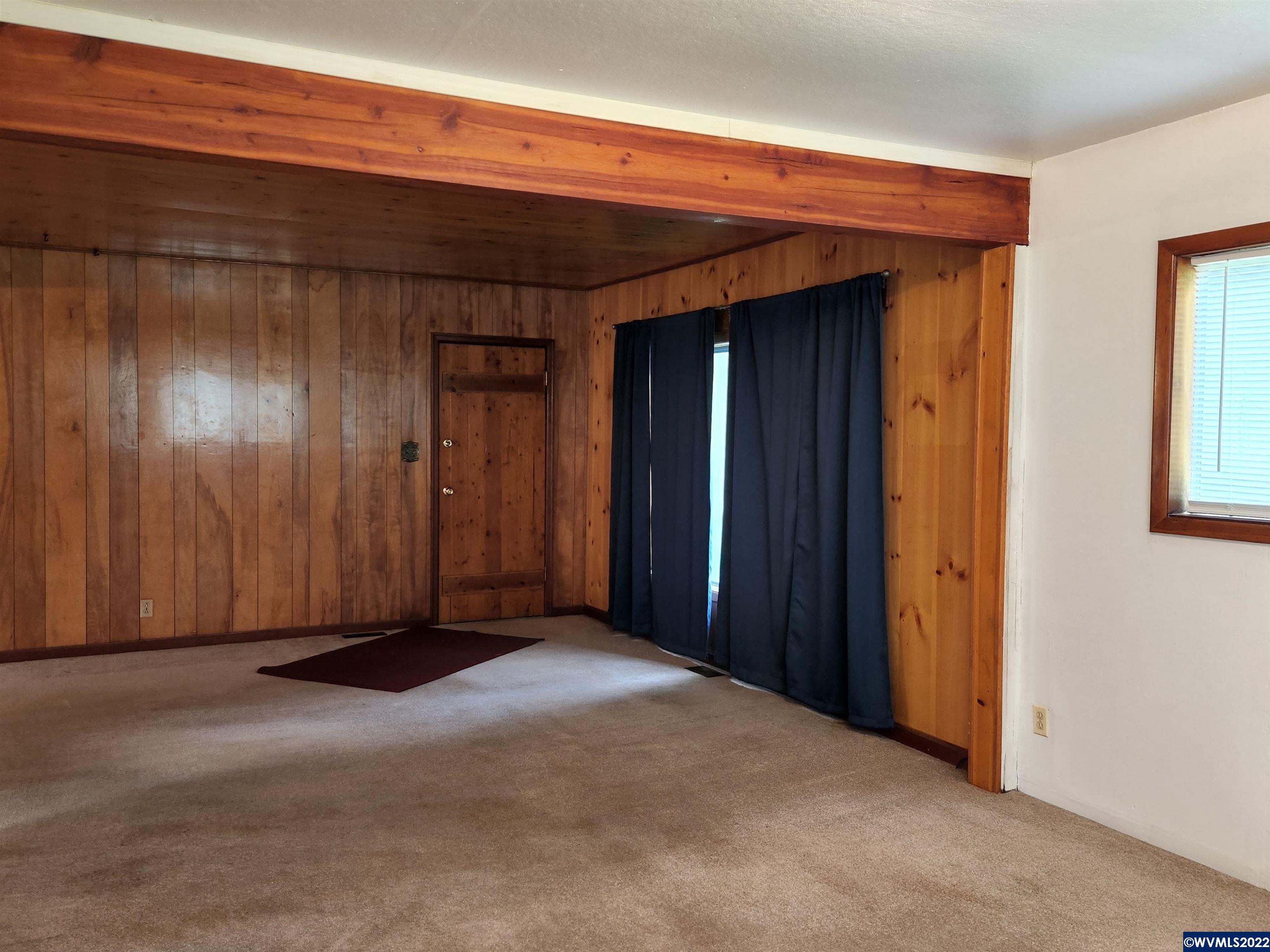 150 Rees Hill Road Southeast Salem, OR 97306 - Photo 14 of 38 Gallery Image 14