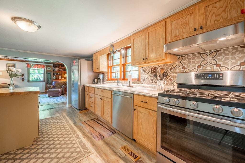 1341 Conner Grove Road Southwest Willis, VA 24380 - Photo 11 of 70 Gallery Image 11