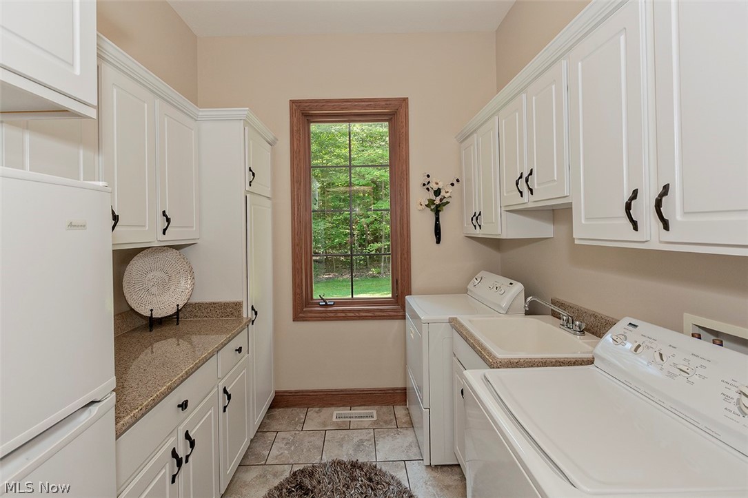 7737 Chagrin Road Chagrin Falls, OH 44023 - Photo 21 of 35 Gallery Image 21