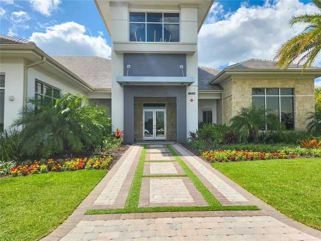 $9,000 | 15625 San Lazzaro Avenue, Bradenton, FL 34211