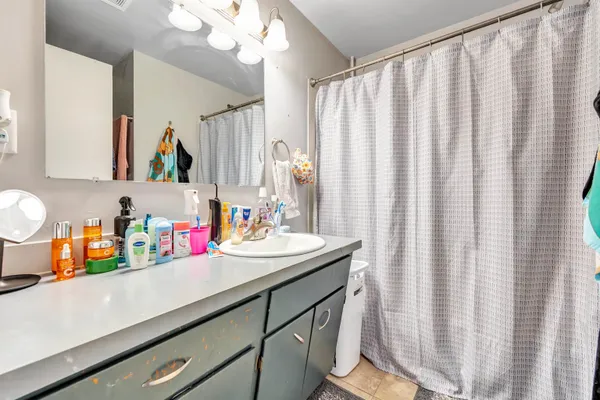 $319,900 | 708 North Fernmeadow Drive, Appleton, WI 54915