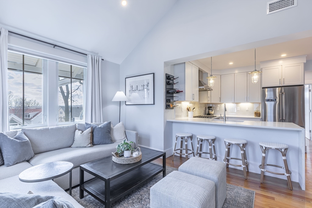 55 Alpine Street, Unit 2 Boston, MA 02119 - Photo 11 of 42