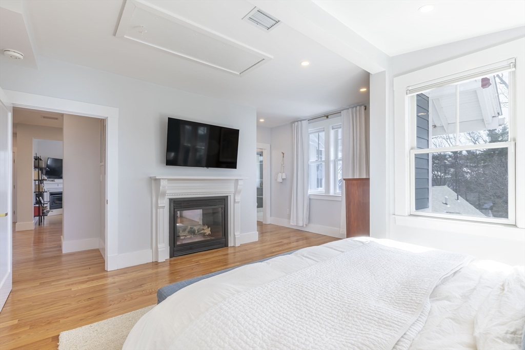 55 Alpine Street, Unit 2 Boston, MA 02119 - Photo 18 of 42