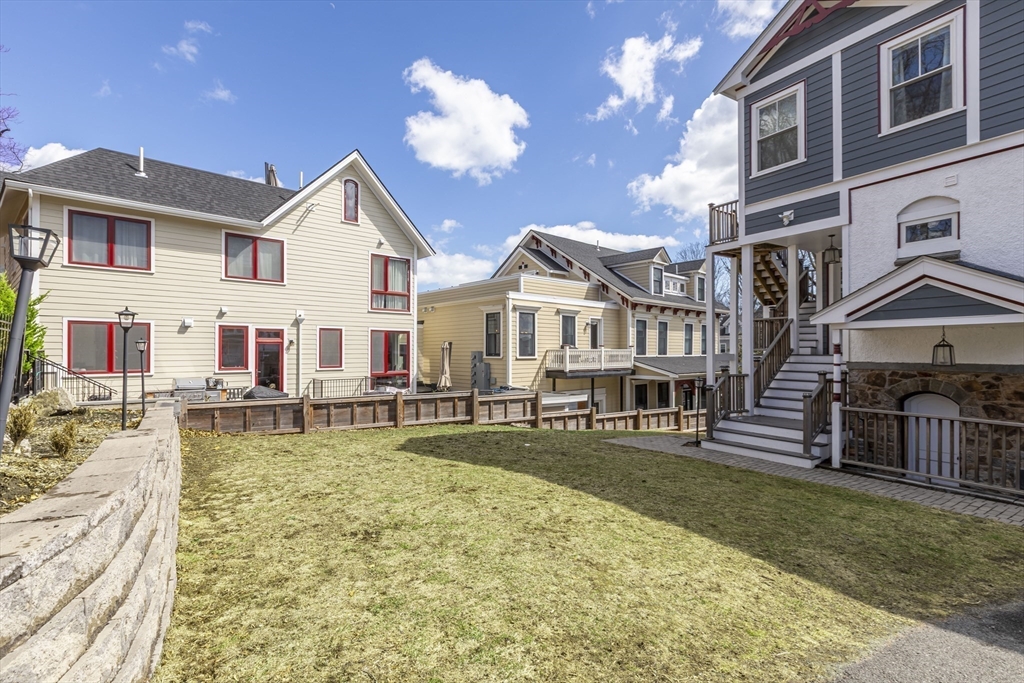 55 Alpine Street, Unit 2 Boston, MA 02119 - Photo 38 of 42