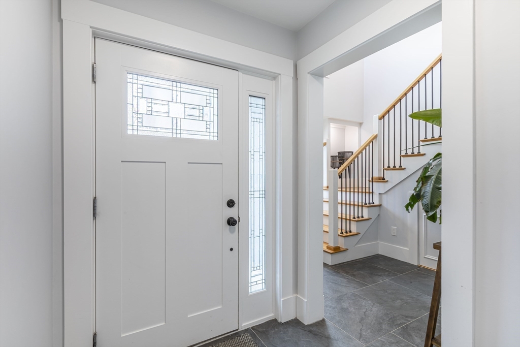 55 Alpine Street, Unit 2 Boston, MA 02119 - Photo 4 of 42