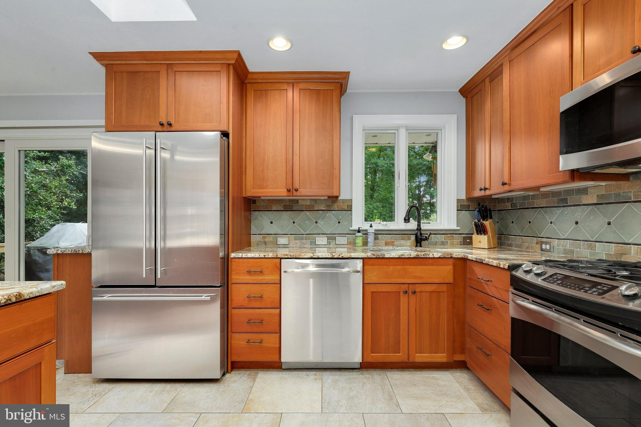 8807 Battery Road Alexandria, VA 22308 - Photo 13 of 57 Gallery Image 13