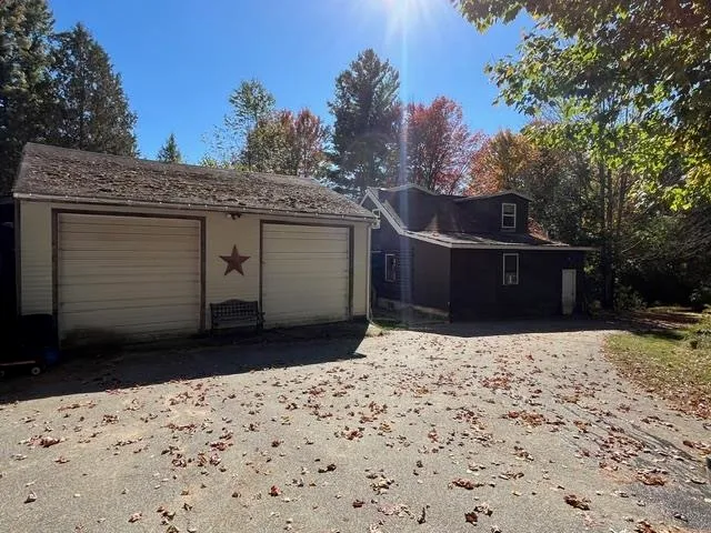 $359,900 | 67 Owls Head Highway, Jefferson, NH 03583