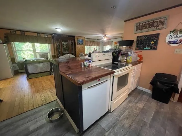$359,900 | 67 Owls Head Highway, Jefferson, NH 03583