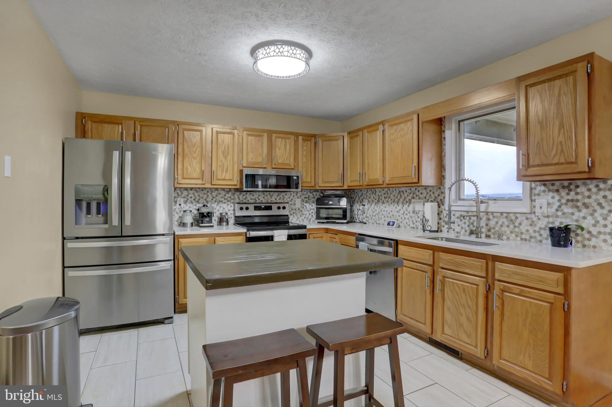 1165 Progress Road Chambersburg, PA 17201 - Photo 9 of 34 Gallery Image 9