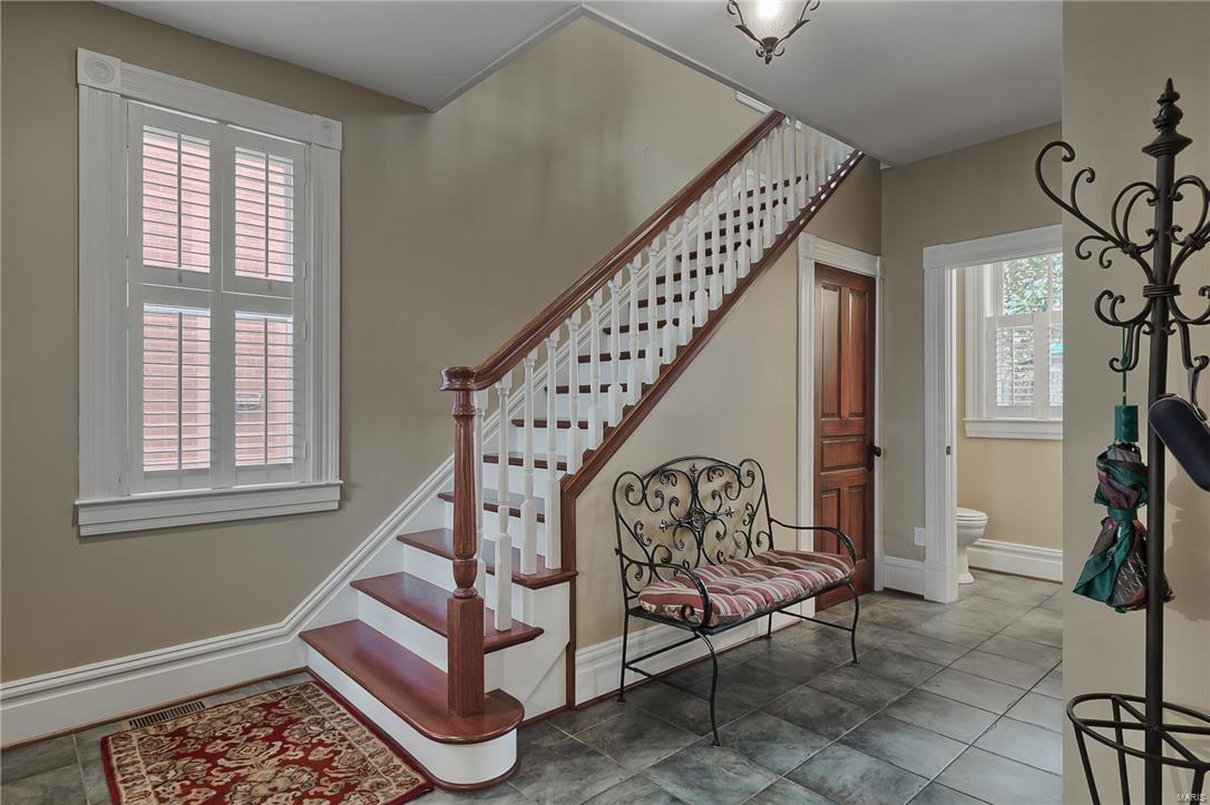 934 Rutger Street St. Louis, MO 63104 - Photo 4 of 47 Gallery Image 4