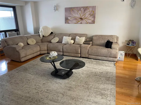 $559,000 | 61-35 98th Street, Unit 10D | Rego Park
